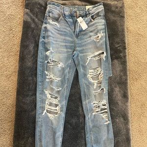 🦅American Eagle Mom Jeans🦅